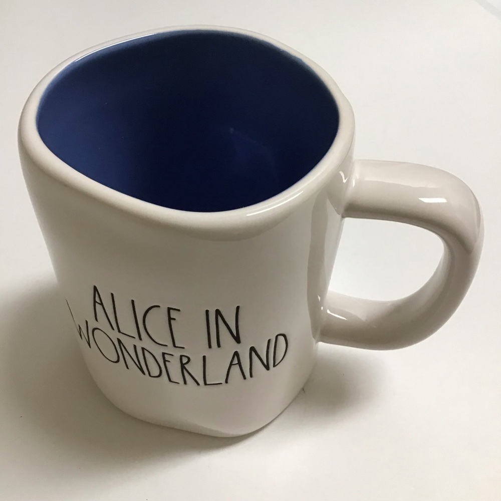 NEW Rae Dunn Artisan Disney Alice In Wonderland Mug Double Sided Alice Sitting - Picture 7 of 14